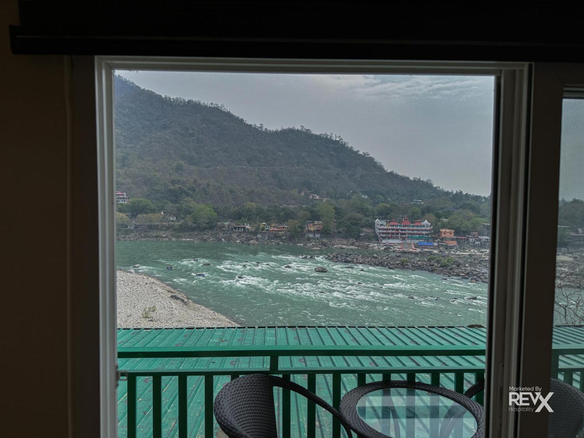 The Leisure Cave On The Ganges Hotell Rishīkesh Exteriör bild