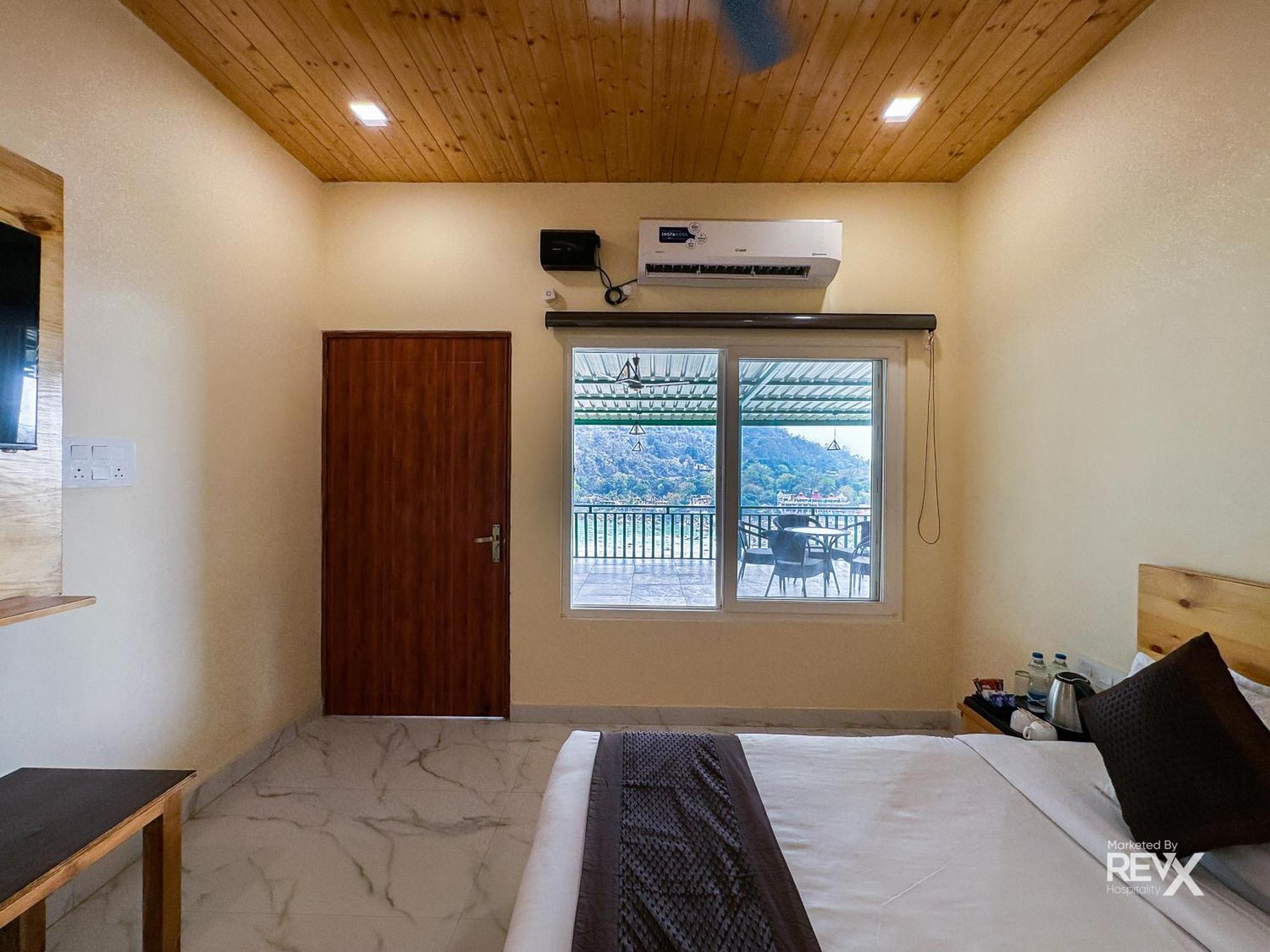 The Leisure Cave On The Ganges Hotell Rishīkesh Exteriör bild