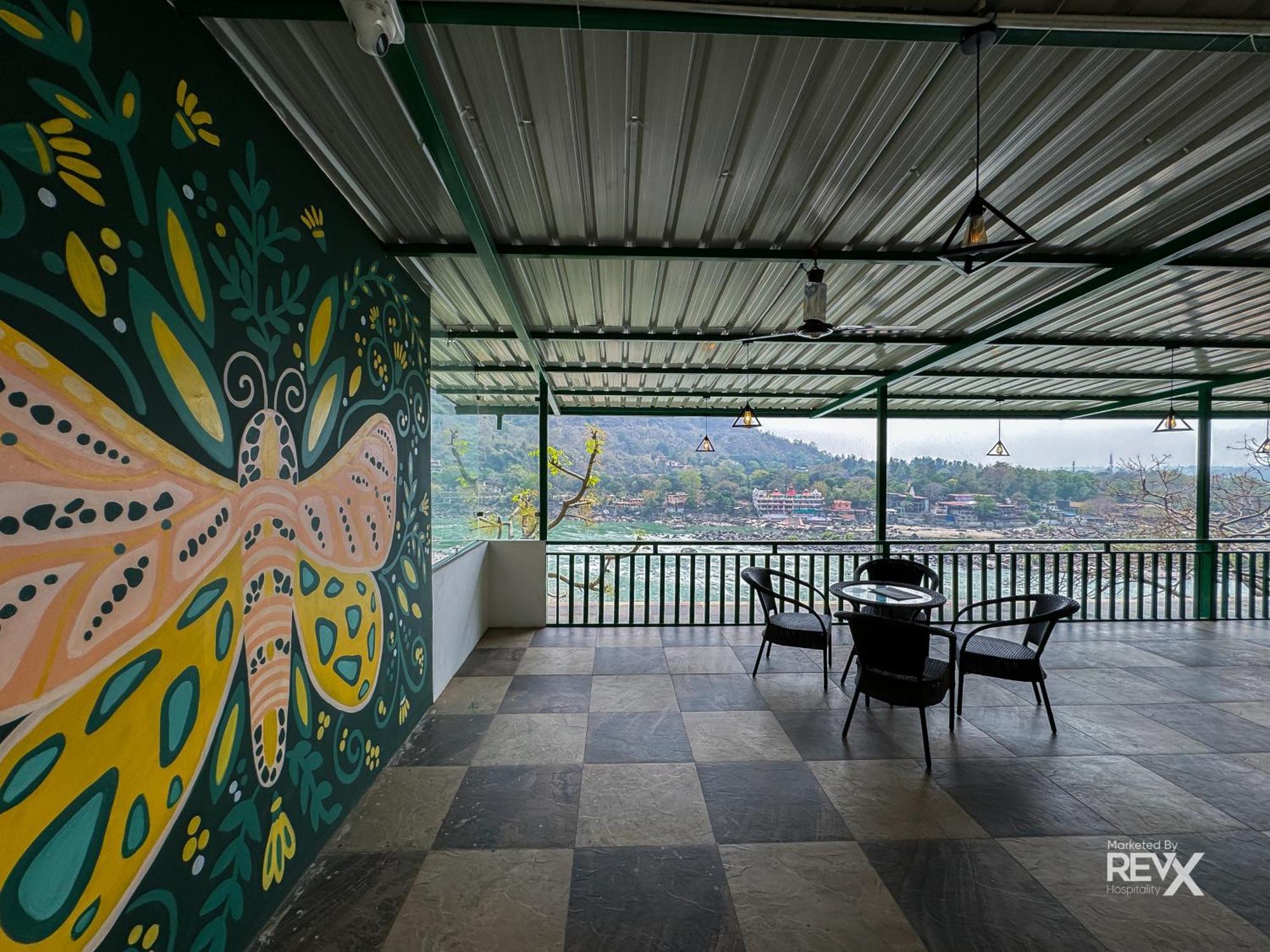 The Leisure Cave On The Ganges Hotell Rishīkesh Exteriör bild