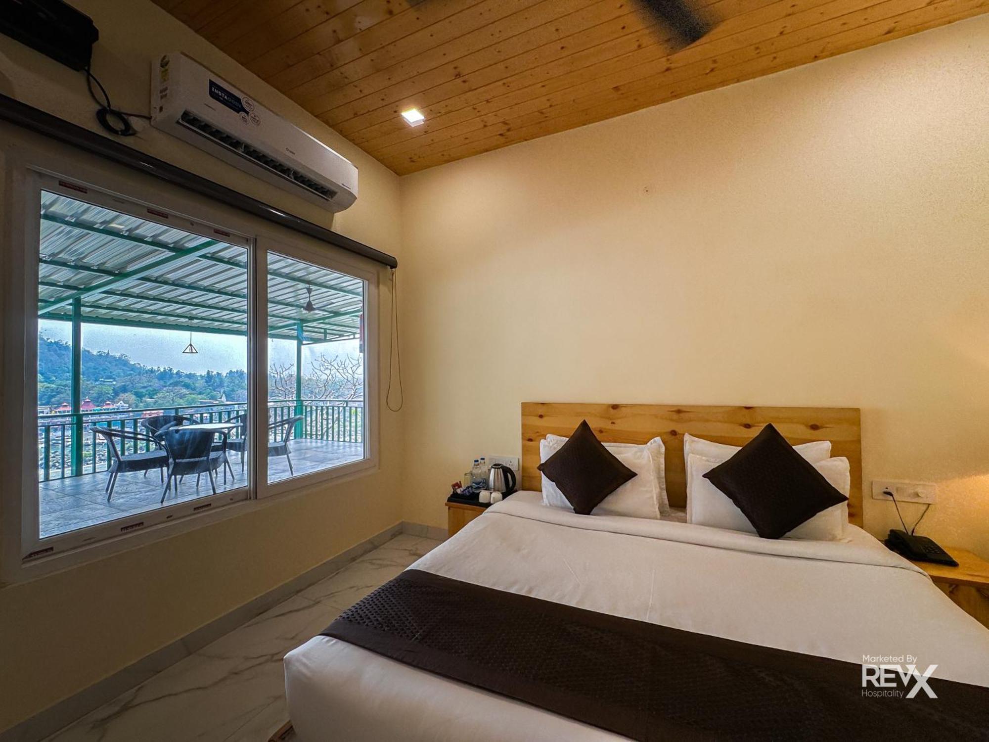 The Leisure Cave On The Ganges Hotell Rishīkesh Exteriör bild