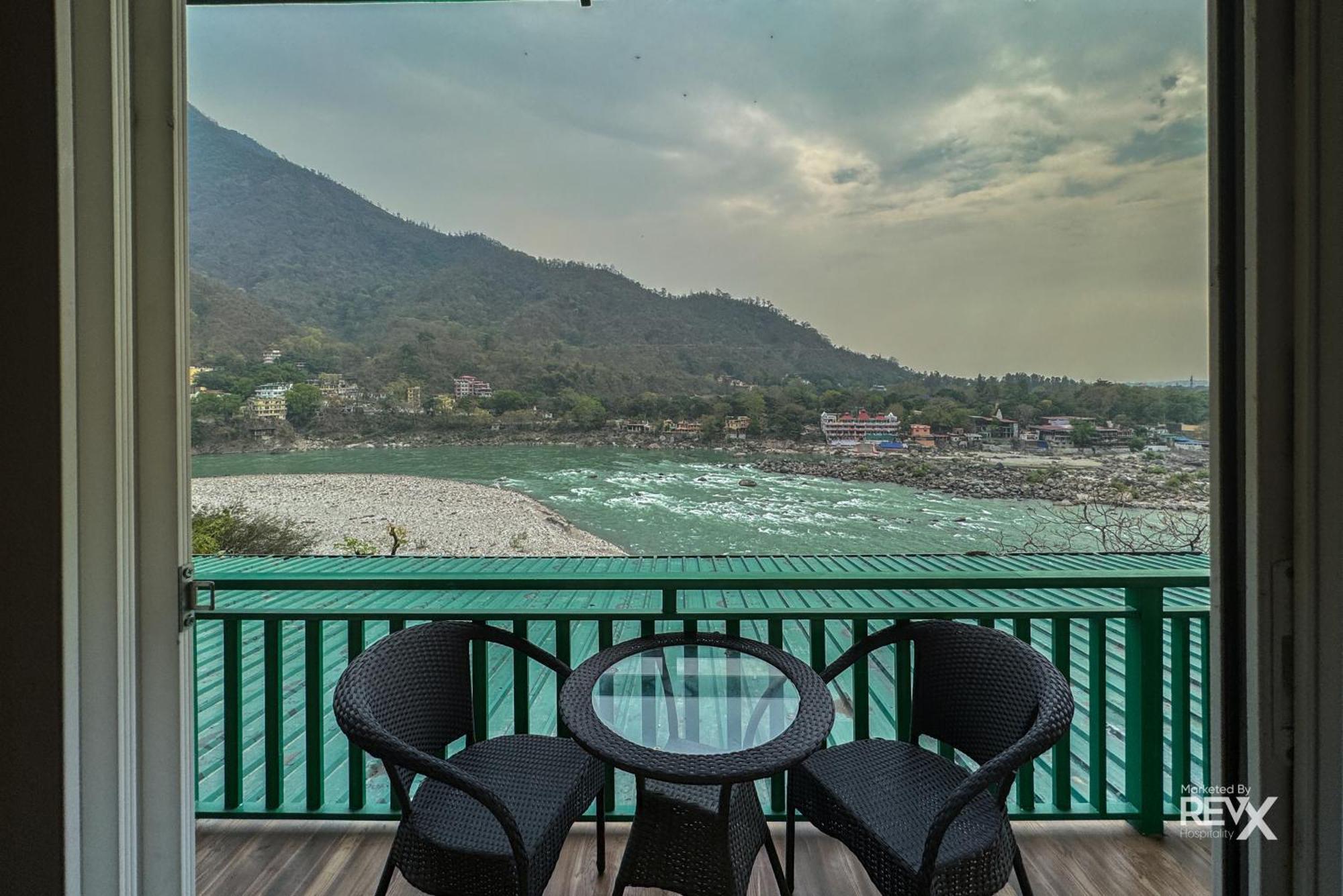 The Leisure Cave On The Ganges Hotell Rishīkesh Exteriör bild